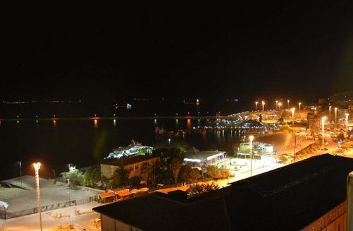 Hotel Eken Бандирма Екстер'єр фото